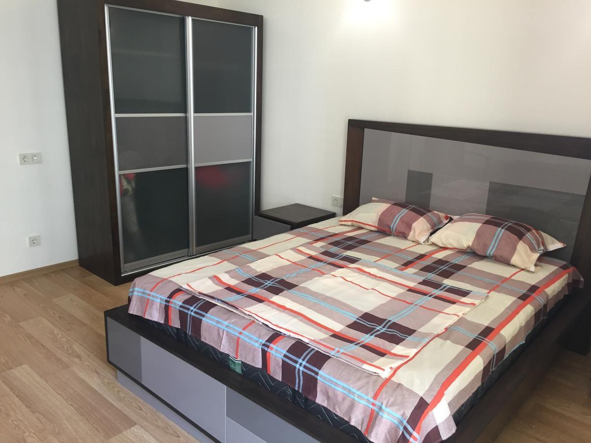 Appartement Orbi Plaza David Apt. à Batoumi Extérieur photo